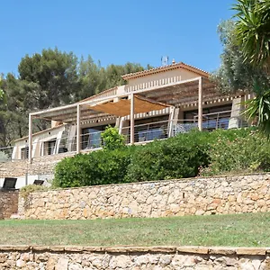 https://maison-chaban-sanary-sur-mer.fr-provencehotel.com