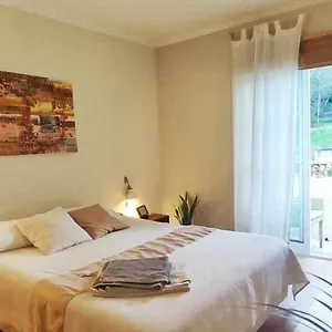 Lovely Bedroom In Accommodatie bij particulieren